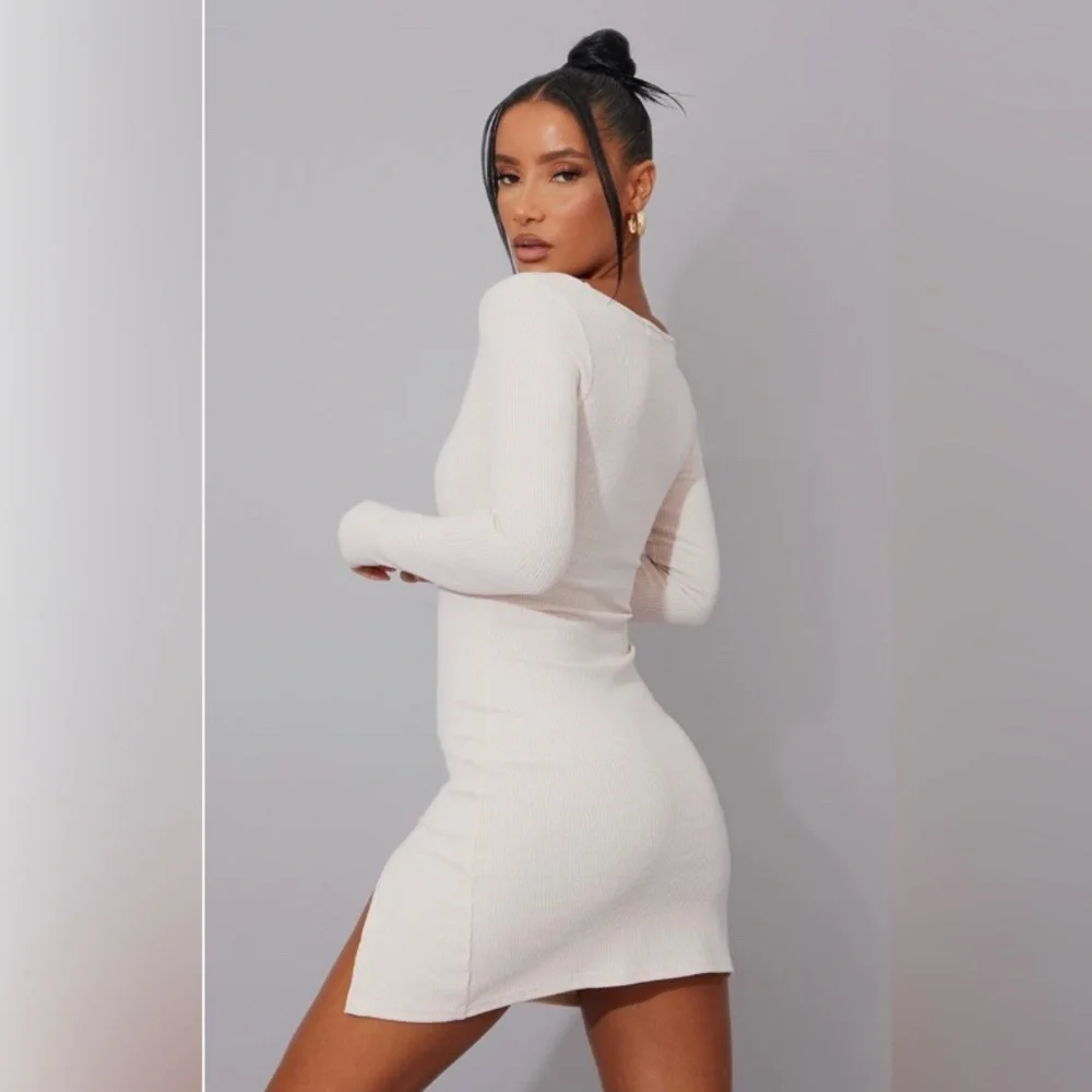 Prettylittlething - Cream Rib Split Hem Square Neck Dress - Picture 3 of 5